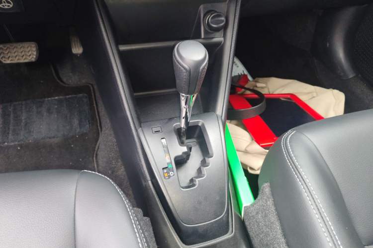Used Toyota Vios FS 2021 1.5L CVT Fengchi Edition Gear Lever