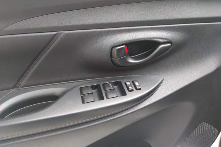 Used Toyota Vios FS 2021 1.5L CVT Fengchi Edition Interior 5