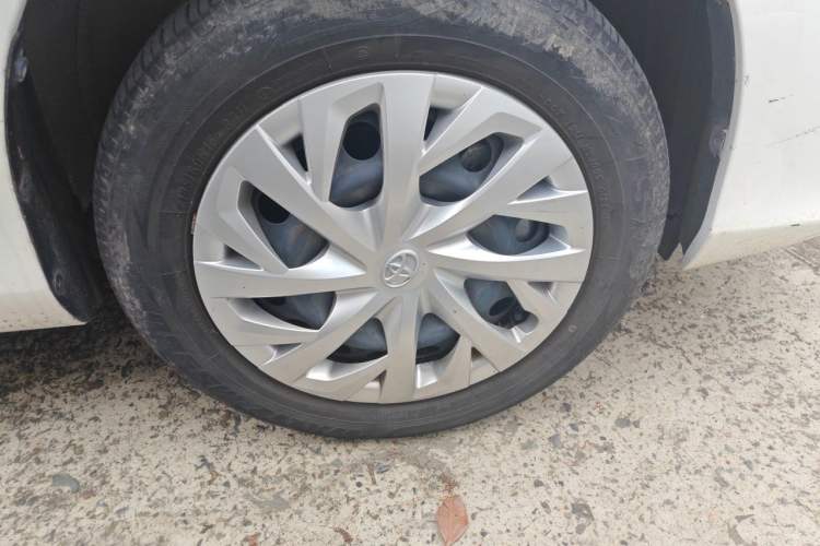 Used Toyota Vios FS 2021 1.5L CVT Fengchi Edition Right Front Wheel Hub