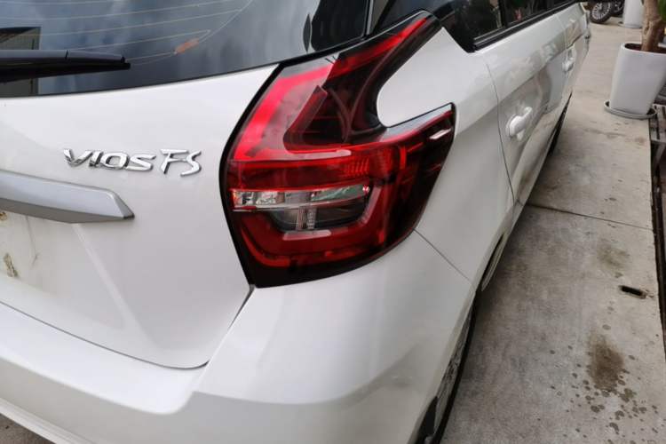 Used Toyota Vios FS 2021 1.5L CVT Fengchi Edition Right Rear Taillight