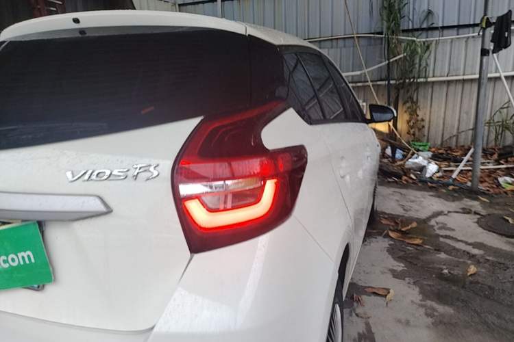 Used Toyota Vios FS 2021 1.5L CVT Fengchi Edition Right Rear Taillight