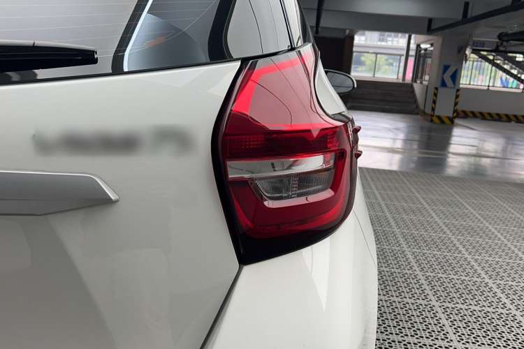 Used Toyota Vios FS 2021 1.5L CVT Fengchi Edition Right Rear Taillight