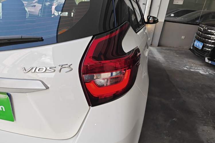Used Toyota Vios FS 2021 1.5L CVT Fengchi Edition Right Rear Taillight