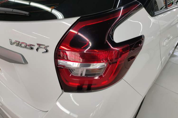 Used Toyota Vios FS 2021 1.5L CVT Fengchi Edition Right Rear Taillight