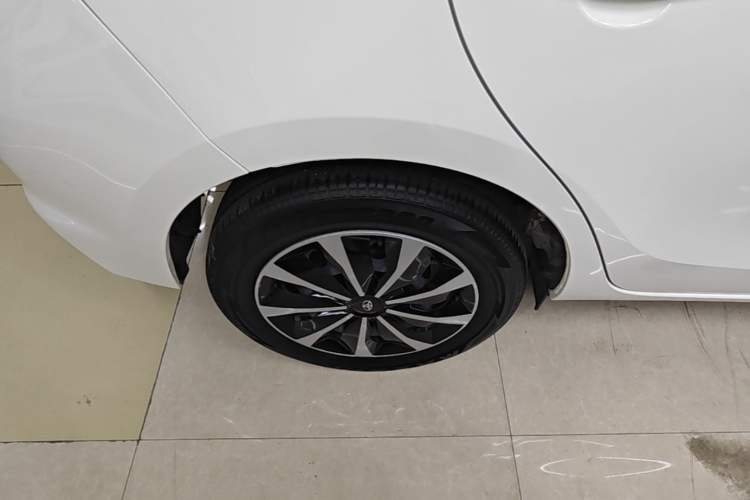 Used Toyota Vios FS 2021 1.5L CVT Fengchi Edition Right Rear Wheel Hub
