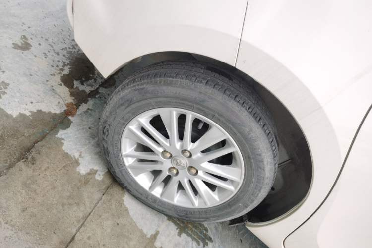 Used Toyota Vios FS 2021 1.5L CVT Fengchi Edition Right Rear Wheel Hub