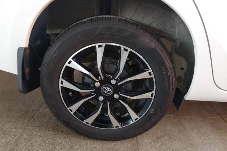 Used Toyota Vios FS 2021 1.5L CVT Fengchi Edition Right Rear Wheel Hub