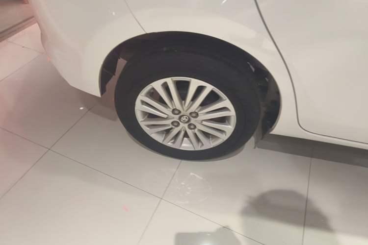 Used Toyota Vios FS 2021 1.5L CVT Fengchi Edition Right Rear Wheel Hub