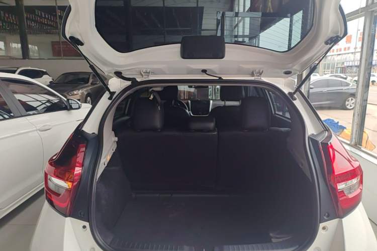 Used Toyota Vios FS 2021 1.5L CVT Fengchi Edition Trunk