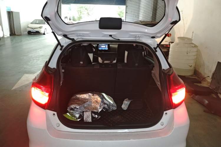 Used Toyota Vios FS 2021 1.5L CVT Fengchi Edition Trunk