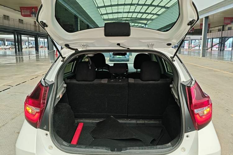Used Toyota Vios FS 2021 1.5L CVT Fengchi Edition Trunk