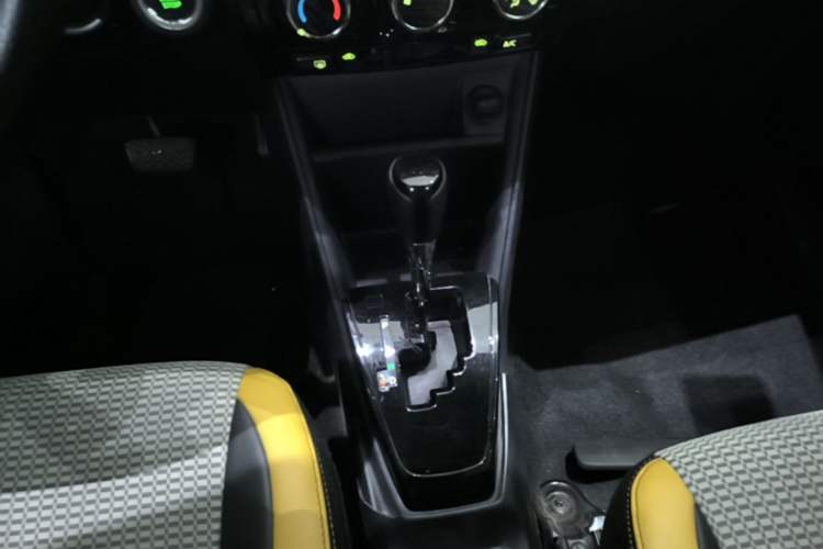 Used Toyota Vios FS 2021 1.5L CVT FENGXING Edition Gear Lever
