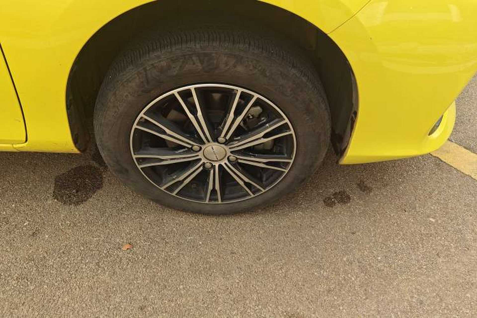 Used Toyota Vios FS 2021 1.5L CVT Fengchi Edition Right Front Wheel Hub