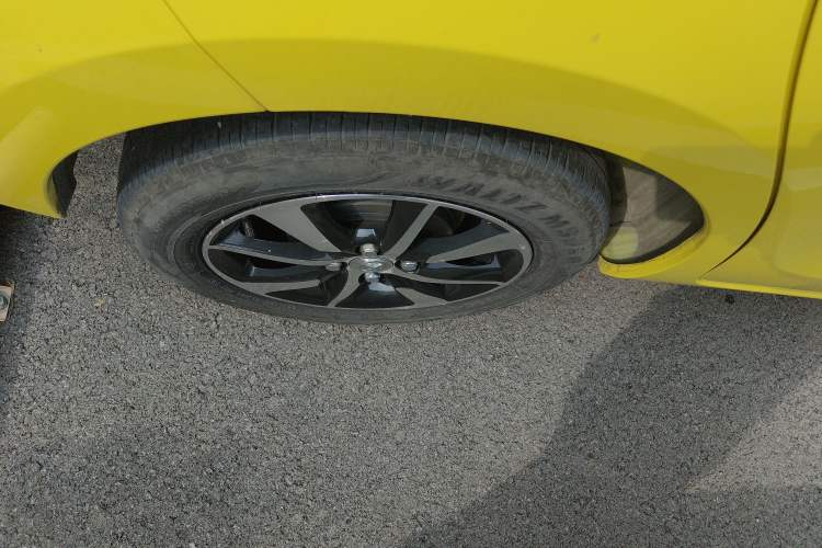 Used Toyota Vios FS 2021 1.5L CVT Fengchi Edition Right Rear Wheel Hub