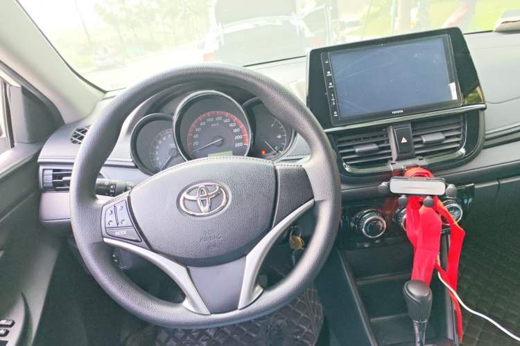 Used Toyota Vios FS 2022 1.5L CVT FENGCHI CARE Edition Center Console