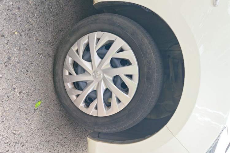Used Toyota Vios FS 2022 1.5L CVT FENGCHI CARE Edition Right Front Wheel Hub