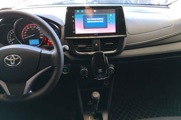 Used Toyota Vios FS 2022 1.5L 20th Anniversary Edition Audio And AC Panel