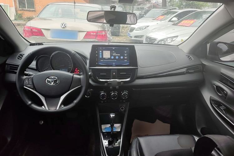 Used Toyota Vios FS 2022 1.5L 20th Anniversary Edition Center Console