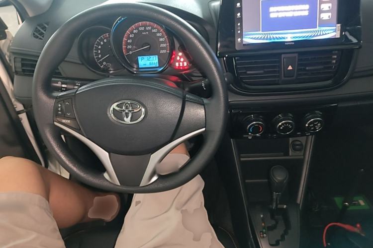 Used Toyota Vios FS 2022 1.5L CVT FENGCHI CARE Edition Center Console
