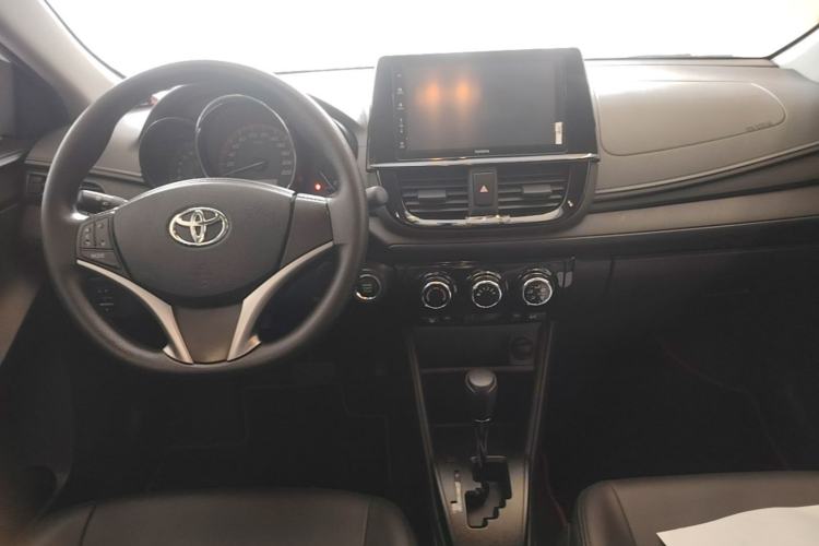 Used Toyota Vios FS 2022 1.5L 20th Anniversary Edition Center Console