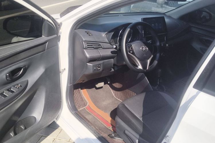 Used Toyota Vios FS 2022 1.5L 20th Anniversary Edition Driver Seat