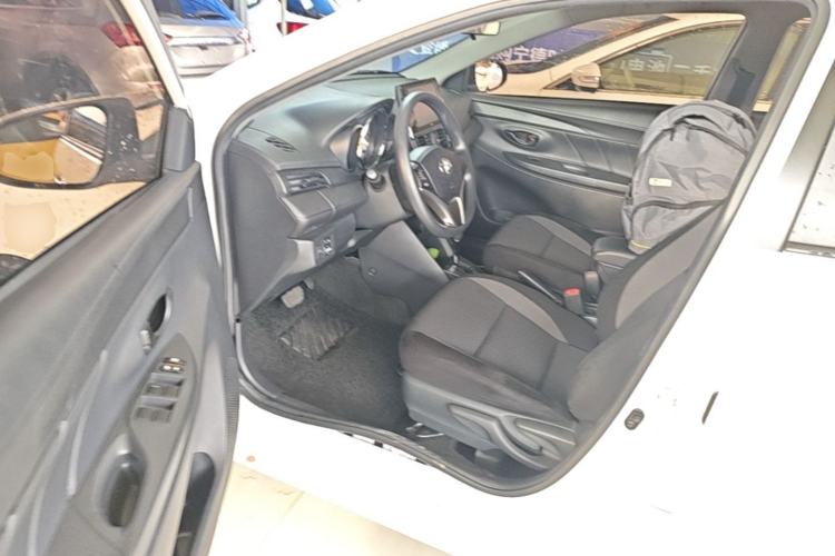 Used Toyota Vios FS 2022 1.5L 20th Anniversary Edition Driver Seat