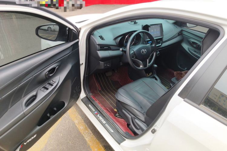 Used Toyota Vios FS 2022 1.5L 20th Anniversary Edition Driver Seat