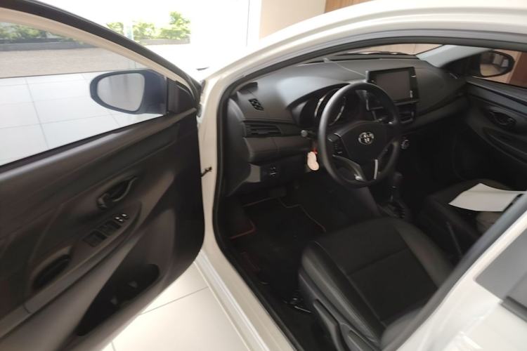 Used Toyota Vios FS 2022 1.5L 20th Anniversary Edition Driver Seat