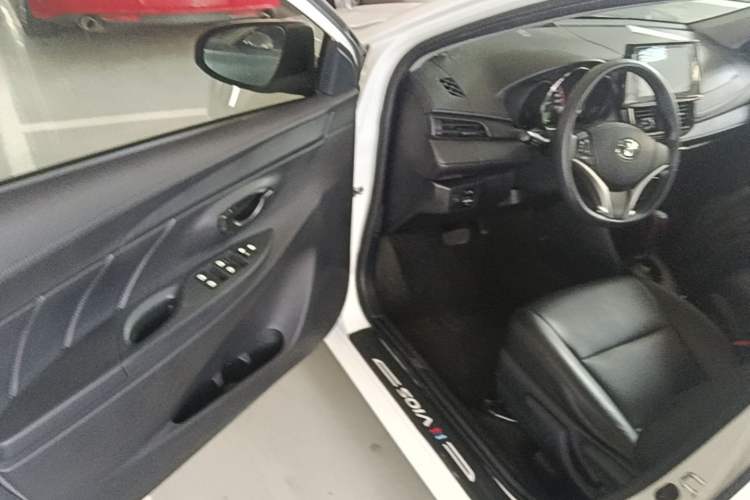Used Toyota Vios FS 2022 1.5L 20th Anniversary Edition Driver Seat