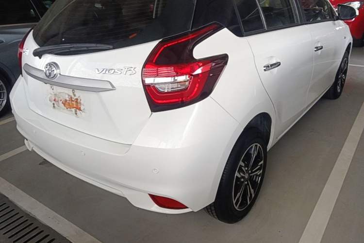 Used Toyota Vios FS 2022 1.5L 20th Anniversary Edition Exterior 3