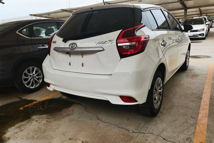 Used Toyota Vios FS 2022 1.5L 20th Anniversary Edition Exterior 5