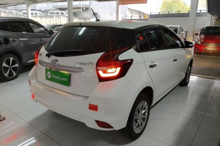 Used Toyota Vios FS 2022 1.5L 20th Anniversary Edition Exterior 5