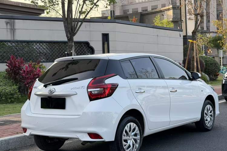 Used Toyota Vios FS 2022 1.5L 20th Anniversary Edition Exterior 6