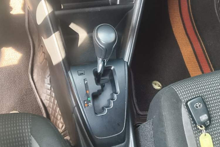 Used Toyota Vios FS 2022 1.5L 20th Anniversary Edition Gear Lever