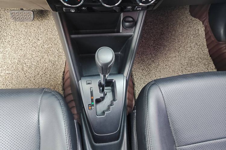 Used Toyota Vios FS 2022 1.5L 20th Anniversary Edition Gear Lever