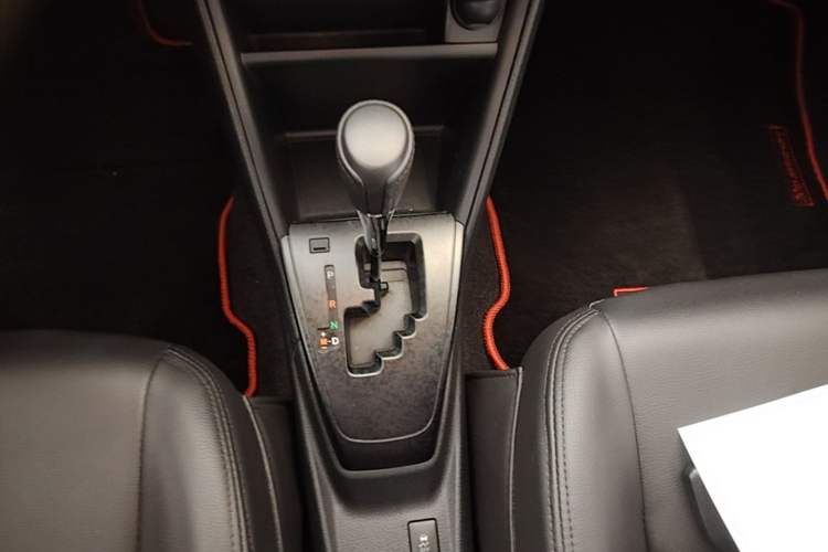 Used Toyota Vios FS 2022 1.5L 20th Anniversary Edition Gear Lever