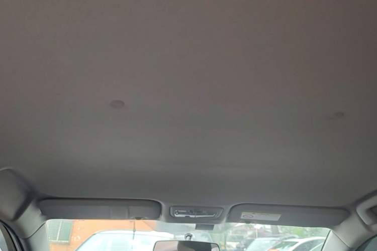 Used Toyota Vios FS 2022 1.5L 20th Anniversary Edition Headliner