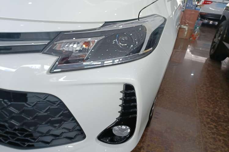 Used Toyota Vios FS 2022 1.5L 20th Anniversary Edition Left Front Headlight