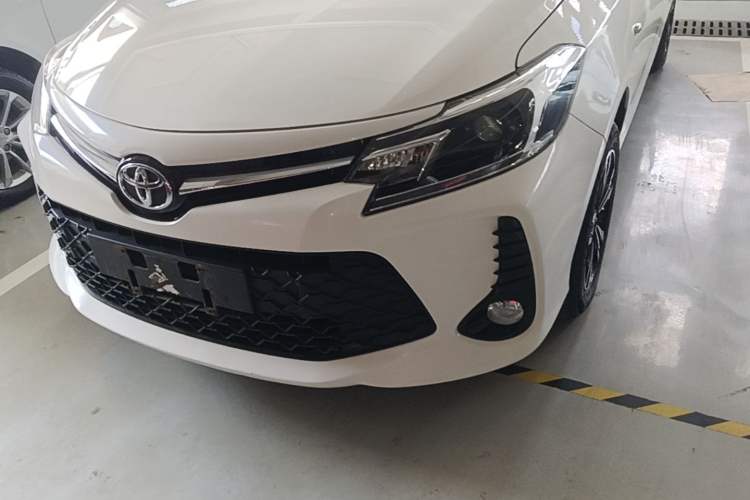 Used Toyota Vios FS 2022 1.5L 20th Anniversary Edition Left Front Headlight
