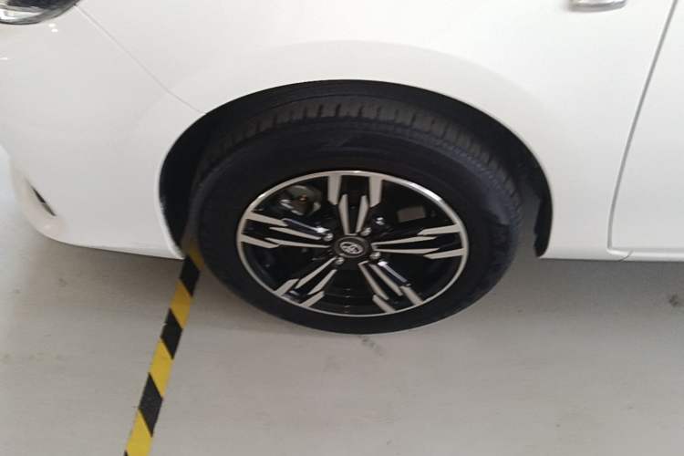 Used Toyota Vios FS 2022 1.5L 20th Anniversary Edition Left Front Wheel Hub