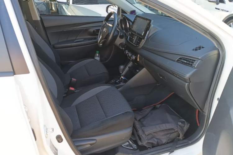 Used Toyota Vios FS 2022 1.5L 20th Anniversary Edition Right Front Seat