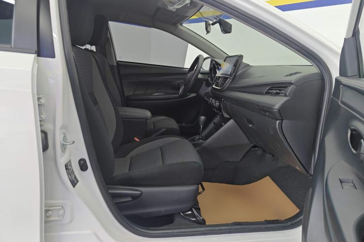 Used Toyota Vios FS 2022 1.5L 20th Anniversary Edition Right Front Seat