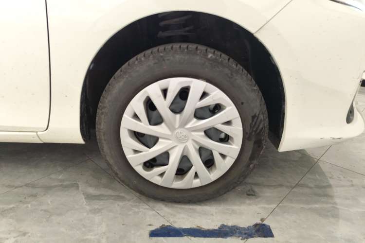 Used Toyota Vios FS 2022 1.5L 20th Anniversary Edition Right Front Wheel Hub