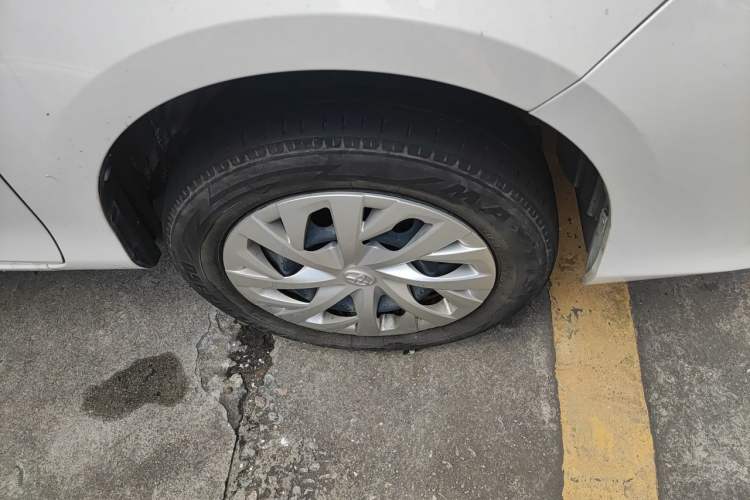 Used Toyota Vios FS 2022 1.5L CVT FENGCHI CARE Edition Right Front Wheel Hub