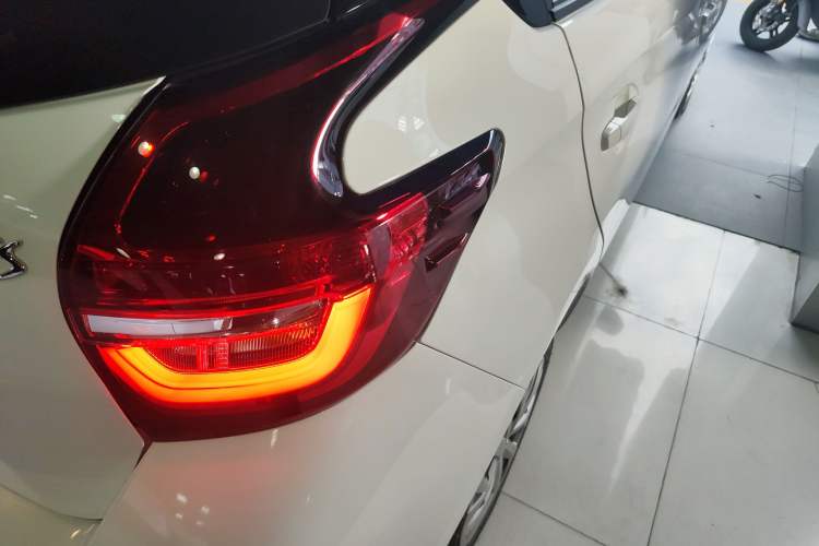 Used Toyota Vios FS 2022 1.5L CVT FENGCHI CARE Edition Right Rear Taillight