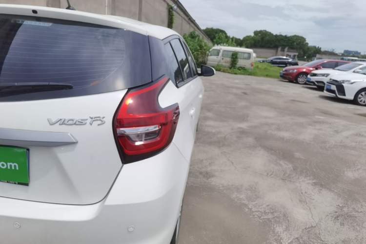 Used Toyota Vios FS 2022 1.5L CVT FENGCHI CARE Edition Right Rear Taillight