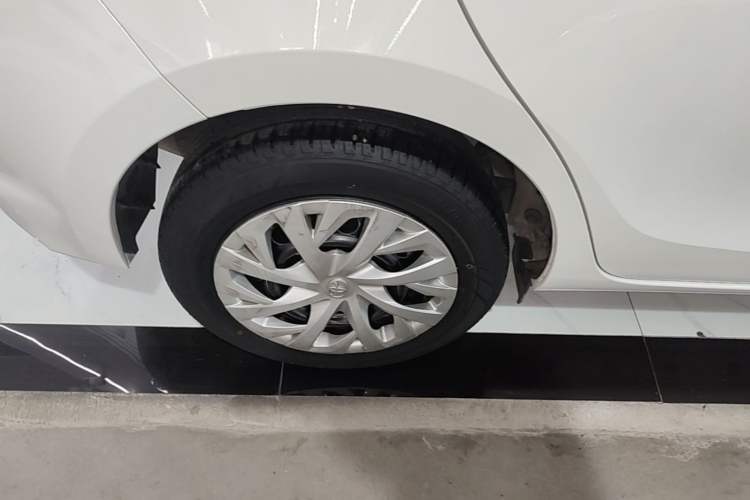 Used Toyota Vios FS 2022 1.5L CVT FENGCHI CARE Edition Right Rear Wheel Hub
