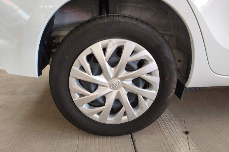 Used Toyota Vios FS 2022 1.5L CVT FENGCHI CARE Edition Right Rear Wheel Hub