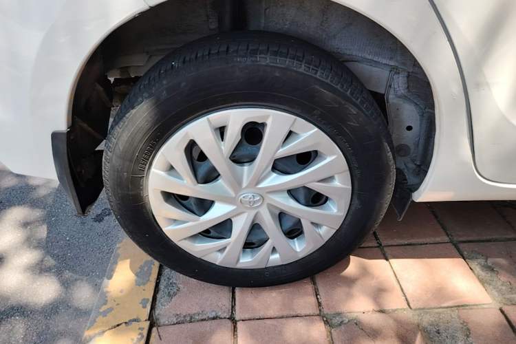 Used Toyota Vios FS 2022 1.5L CVT FENGCHI CARE Edition Right Rear Wheel Hub