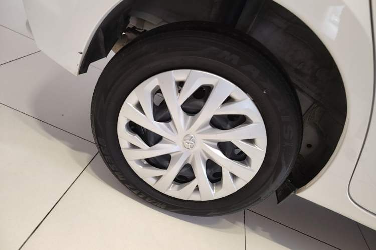 Used Toyota Vios FS 2022 1.5L 20th Anniversary Edition Right Rear Wheel Hub